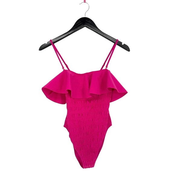 Cleobella NWT Women's XS Amelia Smocked Ruffle One-Piece Swimsuit Magenta Pink - Picture 3 of 12